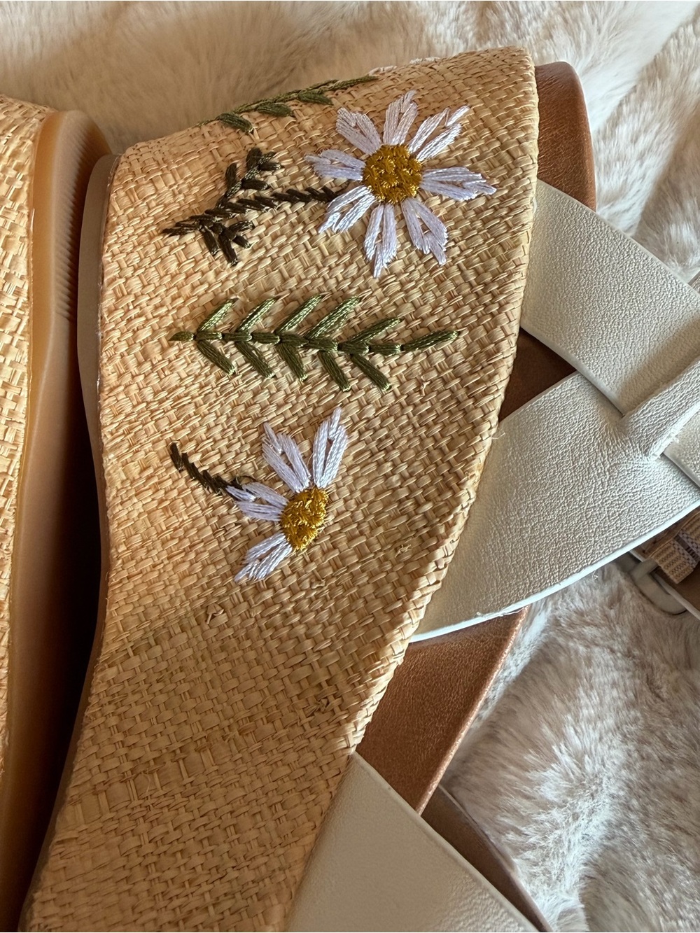 Kork-Ease White Leather Crisscross Ankle-Strap Wedges NEW SIZE 8 - Picture 9 of 11
